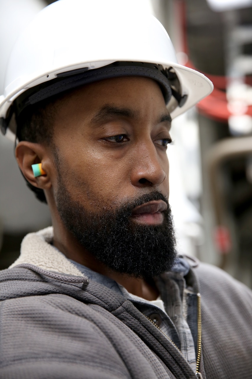 Morris Williams, the USNS Trenton’s first engineer, inspects engine components during a routine maintenance check in Marseilles, France, April 5, 2017. Trenton, one of only eight expeditionary fast transport ships in the Military Sealift Command’s inventory, recently completed an annual dry dock overhaul in Marseilles. Military Sealift Command-Europe photo by Matthew Montgomery