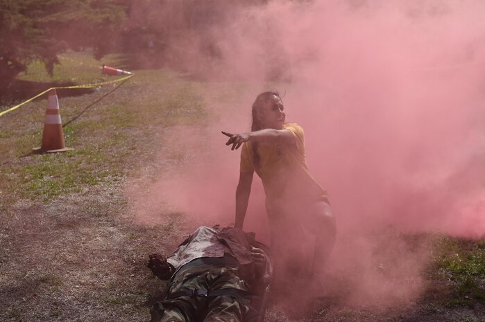 U.S. Navy Petty Officer 2nd Class Marvina Bealor, Naval Health Clinic Charleston hospital corpsman, performs triage during the second annual Lowcountry Medical Skills Expo here, May 17, 2017. Nearly 300 people from eight agencies trained on nine medical competencies including sutures, mass blood transfusions, IVs and litter carrying techniques during the expo.