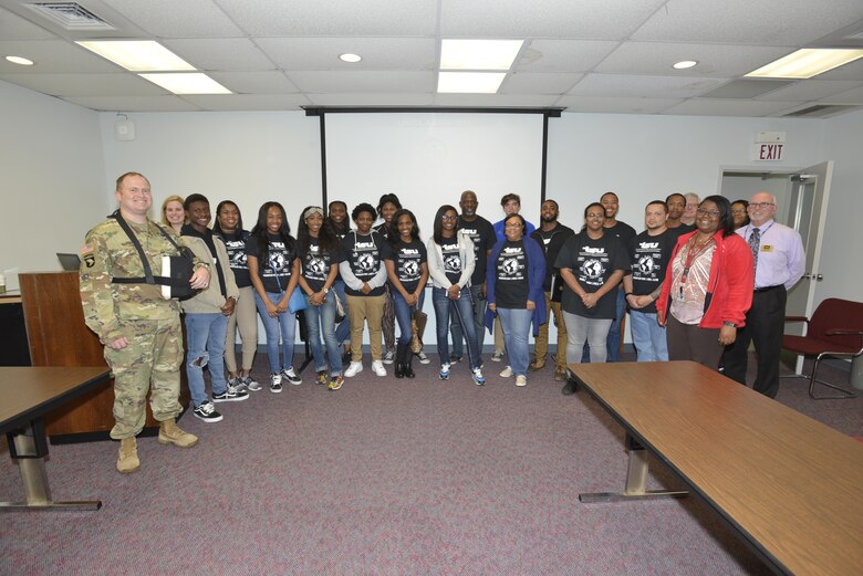 A group of students and teachers from Martin Luther King, Maplewood, Hillsboro, and Nashville School of the Arts High schools and four college students from Tennessee State University during their visit May 4. A team of engineering professionals from the U.S. Army Corps of Engineers Nashville District welcomed the group for a Corps career overview and tour of the Old Hickory Lock and Dam in Hendersonville, Tenn. 
