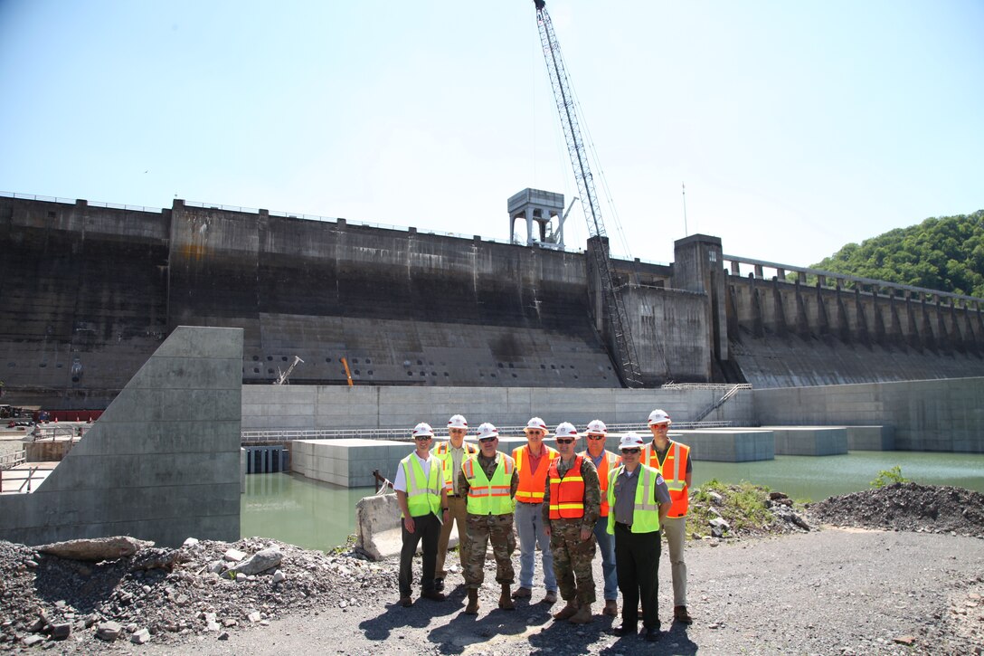 MG Jackson, USACE Deputy Commanding General for Civil Works and Emergency Operations, visited Bluestone Dam to learn more about its operations and the ongoing Dam Safety Assurance (DSA) Mega Project. 