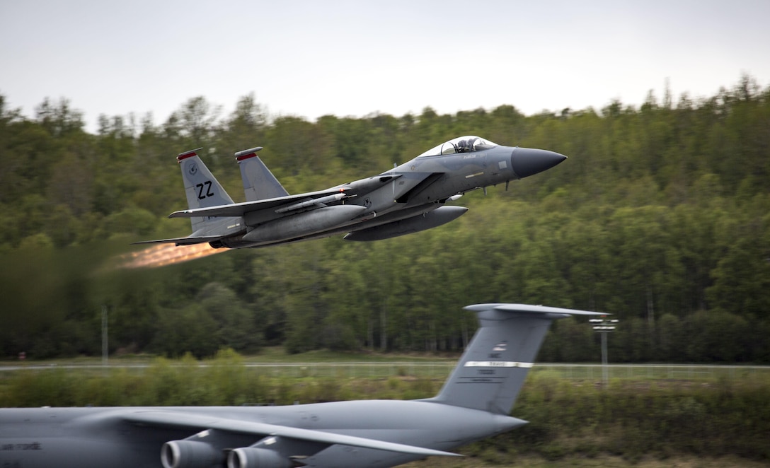A U.S. Air Force F-15C Fighting Eagle with the 67th Fighter Squadron conducts flight operations during exercise Distant Frontier on Joint Base Elmendorf-Richardson, Alaska, May 18, 2017. Distant Frontier is a unit-level training iteration designed to sharpen participants' tactical combat skills and develop interoperable plans and programs across the joint force.