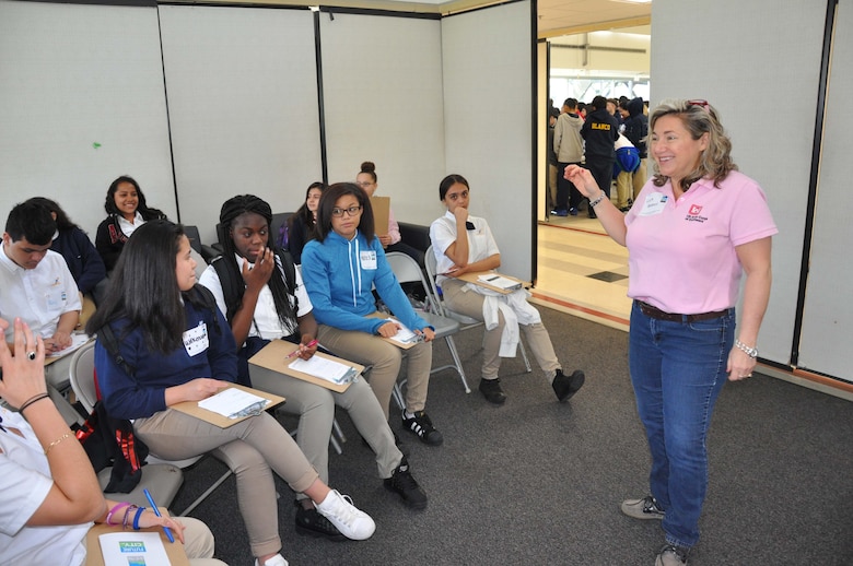 Lisa Baron, project manager, U.S. Army Corps of Engineers, New York District, talked to students about the Army Corps' role in helping create a sustainable environment during the Environmental Day 2017 event held at the Peterstown Community Center in Elizabeth, N.J.