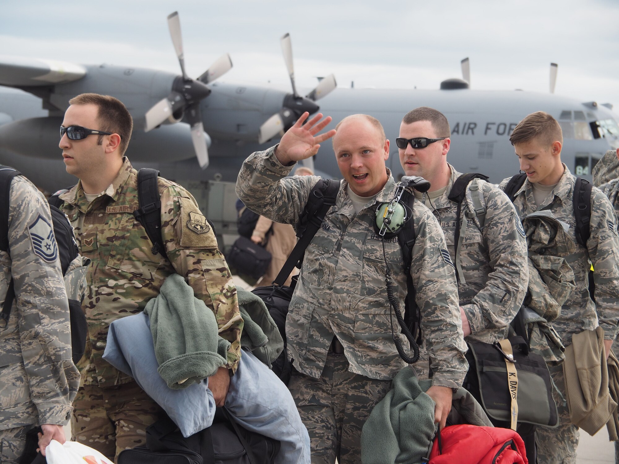 More than 150 members of the 934th Airlift Wing return from their four month deployment May 18. (Air Force Photo/Paul Zadach)