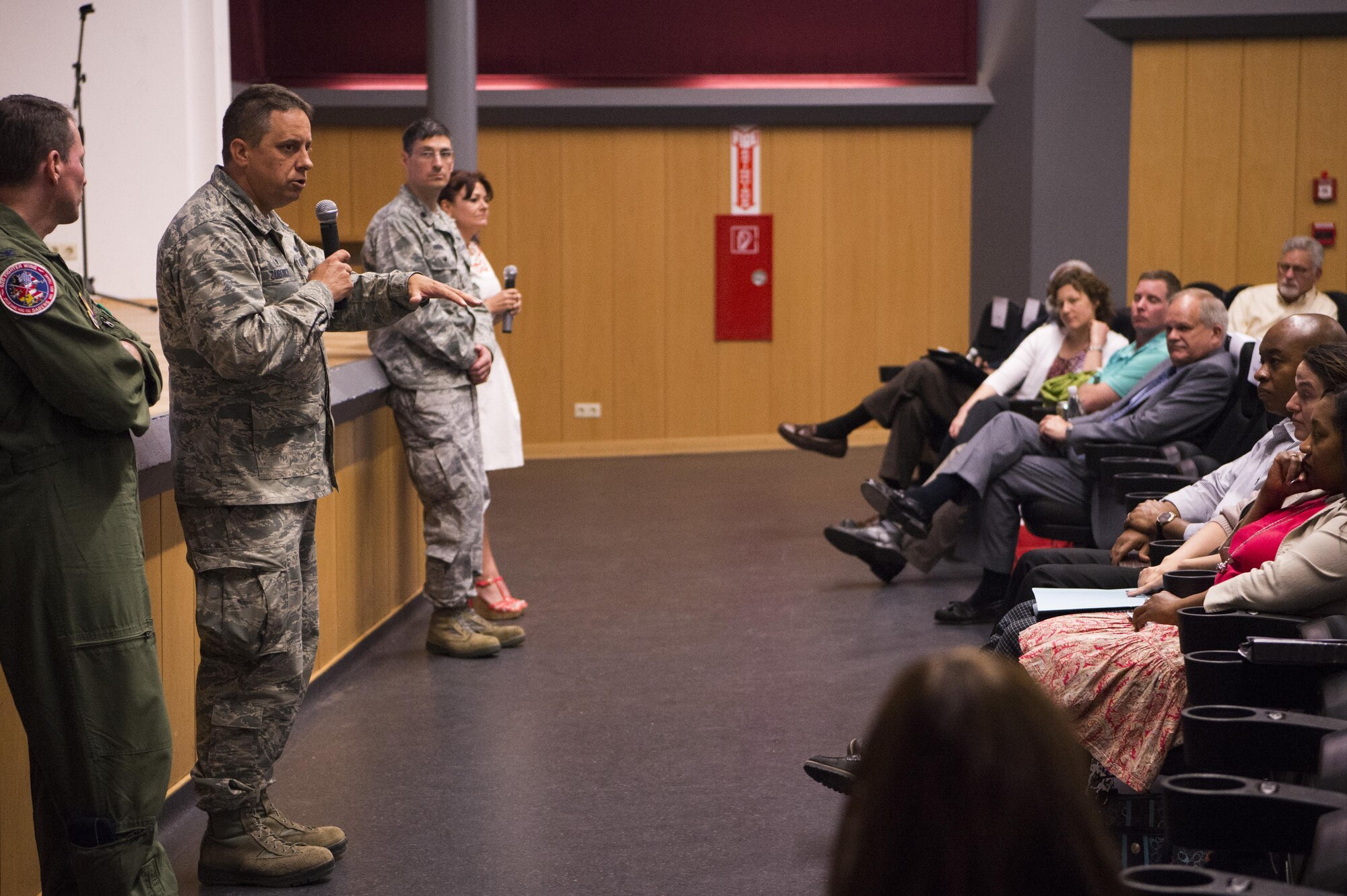 U.S. Air Force Col. Steven Zubowicz, 52nd Mission Support Group commander, addresses a town hall meeting at the base theater here, May 23, 2017. Base leadership used the meeting to answer questions, take suggestions and provide information about the Bitburg Middle-High School Barons’ move to Spangdahlem Air Base as the Spangdahlem Sentinels. (U.S. Air Force photo by Airman 1st Class Preston Cherry)