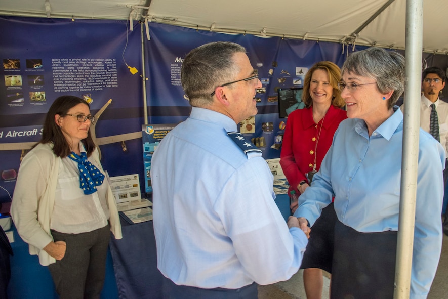 Maj. Gen. William T. Cooley, commander of the Air Force
Research Laboratory, welcomes  Secretary of the Air Force Heather A. Wilson to the Air Force exhibit area during the
2nd biennial DoD Lab Day at the Pentagon center courtyard May 18, 2017. (U.S. Air Force photo/Mikee Huber)
