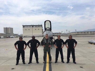 期間限定キャンペーン PACAF F-16 Demo Team Strengthens Bonds through その他