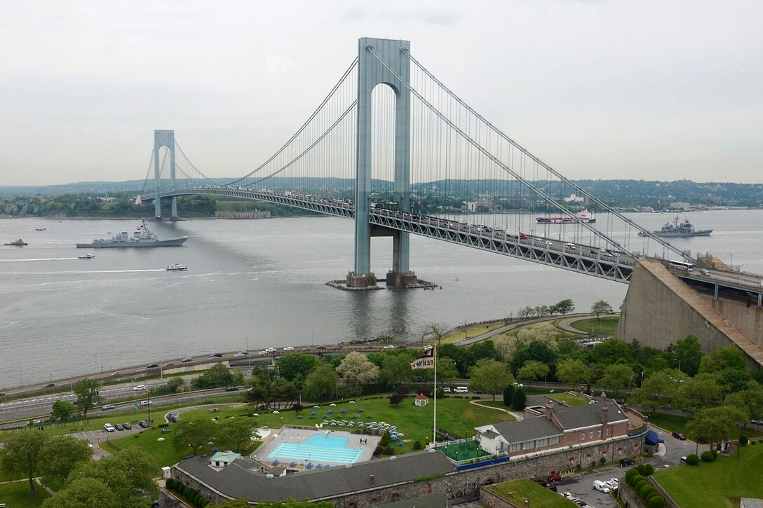 The destroyer USS Lassen prepares to sail under the Verrazano Narrows Bridge, passing Fort Hamilton Garrison, N.Y., during the parade of ships as part of Fleet Week New York, May 24, 2017. Navy photo by Chief Travis Simmons