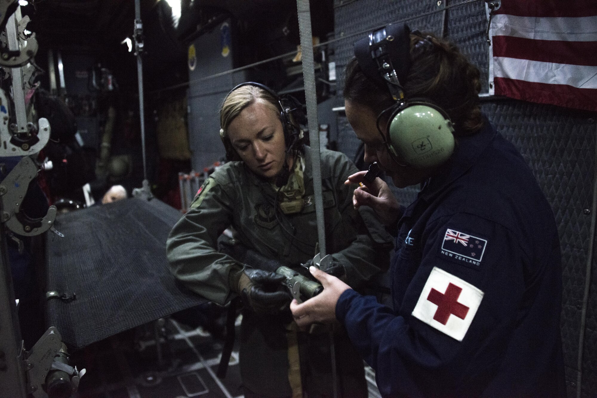 A U.S. Air Force Special Operations Forces Medical Element (SOFME) medic instructs a Royal New Zealand Air Force medic on how to set up litter during a casualty evacuation (CASEVAC) exercise, April 26, 2017 at RNZAF Base Woodbourne, New Zealand. Following 2-weeks of subject matter expert exchanges, the SOFME and RNZAF medics executed a CASEVAC from a U.S. Air Force MC-130H Combat Talon II assigned to the 1st Special Operations Squadron. (U.S. Air Force photo by Capt. Jessica Tait)
