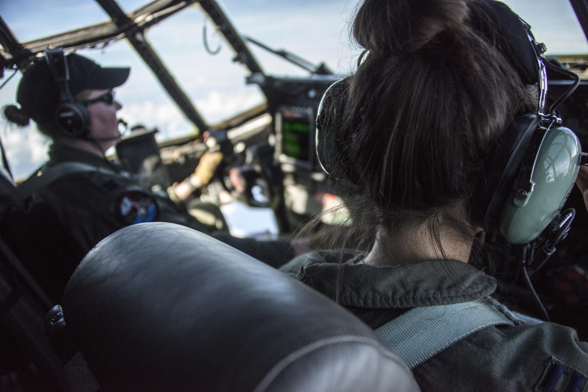 U.S. Air Force 1st Special Operations Squadron pilots position a U.S. Air Force MC-130H Combat Talon II for aerial refueling with a KC-135 Stratotanker assigned to the 452nd Air Mobility Wing, April 14, 2017 over the Pacific. The 353rd Special Operations group sent two MC-130s and a cross-section of aircrew, maintenance and support personnel to New Zealand during Exercise Teak Net. (U.S. Air Force photo by Capt. Jessica Tait)
