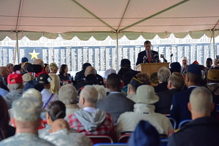 Governor John Carney addresses military members, local leaders, veterans organizations, veterans and families during the Memorial Day Ceremony to honor the fallen at the Delaware Veteran’s Memorial Park, New Castle, Del., 30 May 2017.(U.S. Air National Guard photo by SSgt. Andrew Horgan/released)