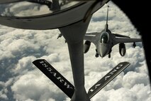 An Iowa Air National Guard KC-135 Stratotanker prepares to fuel a 52nd Fighter Wing F-16 Fighting Falcon over western Germany, May 30, 2017. The Stratotanker and its’ crew from the 185th Air Refueling Wing, Sioux City, Iowa will train with 52nd Fighter Wing aircraft from May 21 to June 2. (U.S. Air Force photo by Airman 1st Class Preston Cherry)