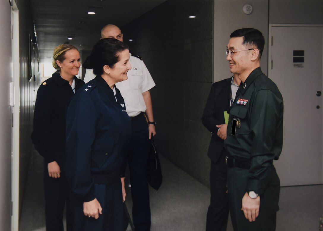 U.S. Air Force Maj. Gen. Nina Armagno (front left), director of plans and policy (J5) for U.S. Strategic Command (USSTRATCOM), speaks with Republic of Korea (ROK) Army Brig. Gen. Lee Jung-woong (right), acting J5 for the ROK Joint Chiefs of Staff (JCS), during her visit to the ROK JCS headquarters in Seoul, Oct. 17, 2017. Armagno and members of her staff visited Seoul for senior leader discussions on USSTRATCOM’s continuing partnership with the Republic of Korea. One of nine Department of Defense unified combatant commands, USSTRATCOM has global responsibilities assigned through the Unified Command Plan that include strategic deterrence, space operations, cyberspace operations, joint electronic warfare, global strike, missile defense and intelligence.