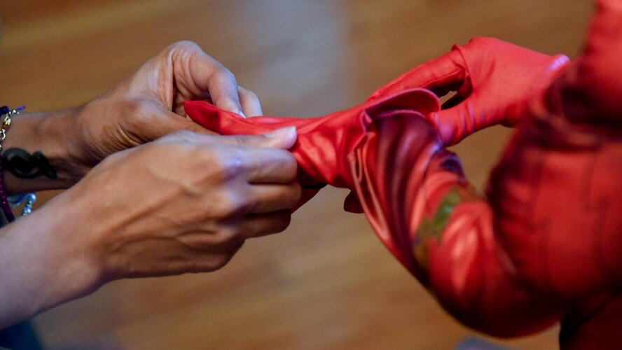 Spouse uses diagnoses to educate