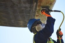For the past few weeks, a C-7A Caribou has grabbed most of the Fort Eustis community’s attention as a restoration team returns the aircraft to its former glory—a U.S. Army Golden Knights plane.