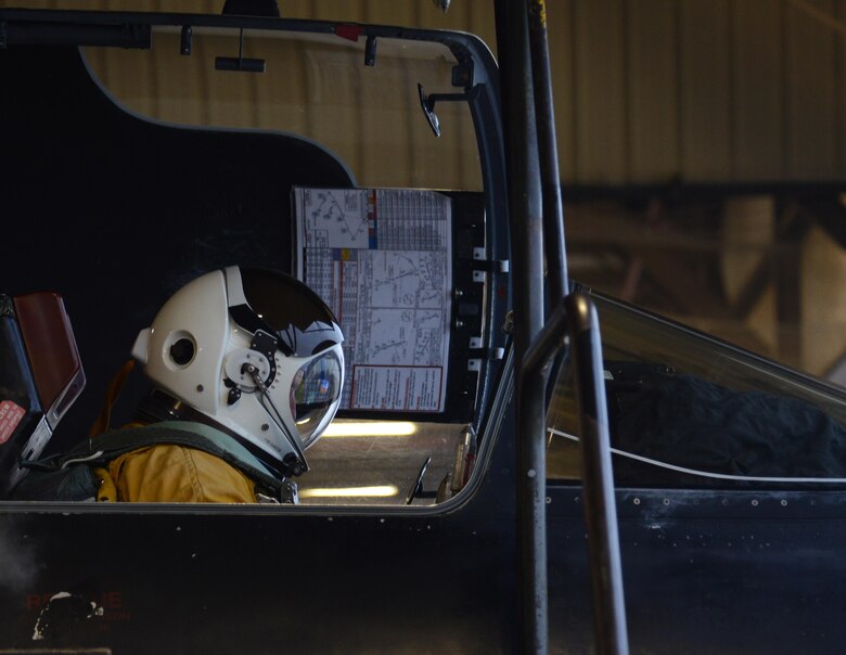 A U-2 Dragon Lady pilot prepares to take off during Global Thunder 18,