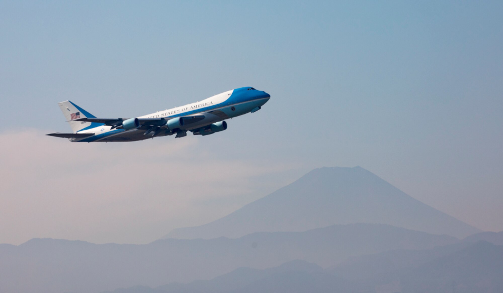 Air Force One departs Yokota Air Base, Japan, Nov. 7, 2017.