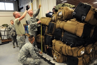 Connecticut and Massachusetts Air National Guardsmen deploy to Puerto Rico from Bradley Air National Guard Base in East Granby, Ct., in support of Hurricane Maria relief efforts, Nov. 5, 2017. Photos by Air National Guard Senior Master Sgt. Julie Avey