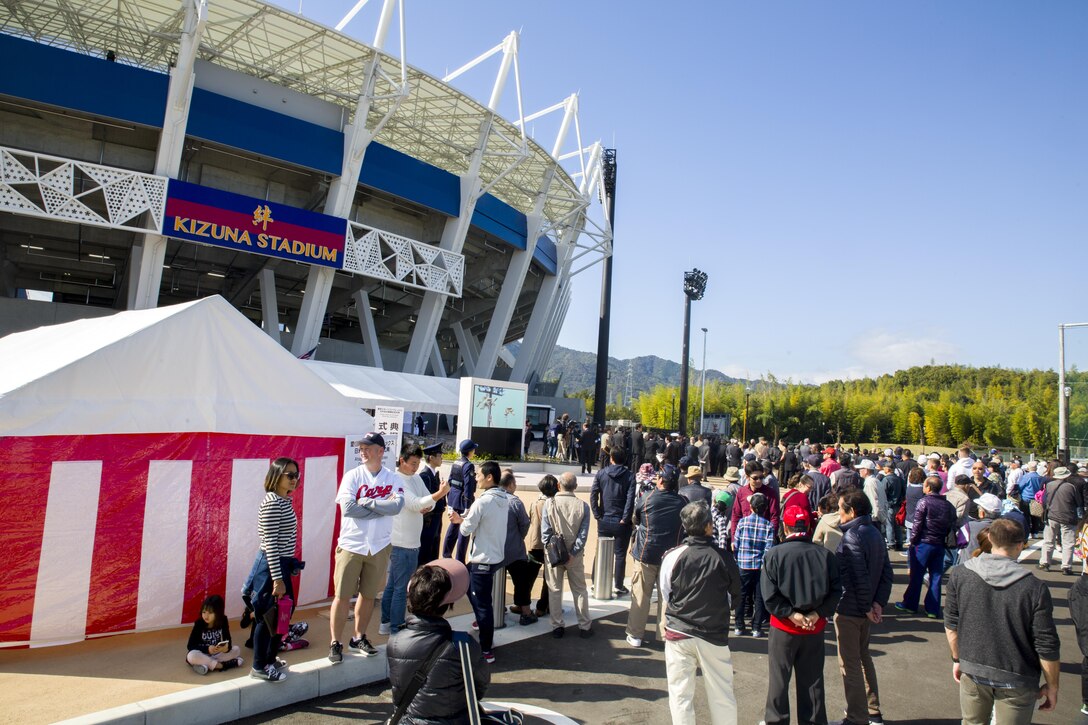 "Bond" Stadium brings American, Japanese locals together