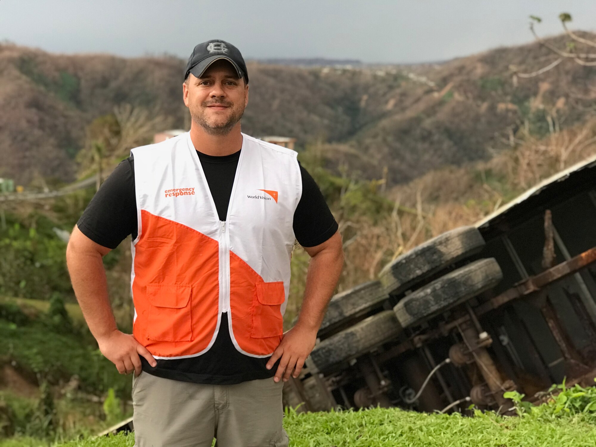 UTUADO, Puerto Rico – Washington Air National Guardsman Master Sgt. Richard Dessert travels the treacherous mountainous roads near Utuado in order to deliver Hurricane Maria relief supplies Oct. 5, 2017.  Dessert volunteered to deploy in support of his civilian employer, World Vision, to provide Hurricane Maria relief and IT support.  (Courtesy photo by Richard Dessert)