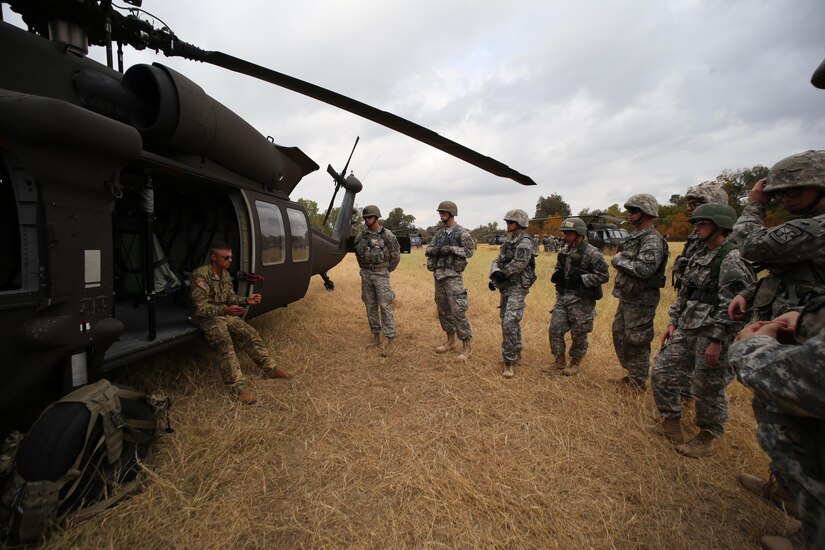 ROTC cadets partner with an Army National Guard unit