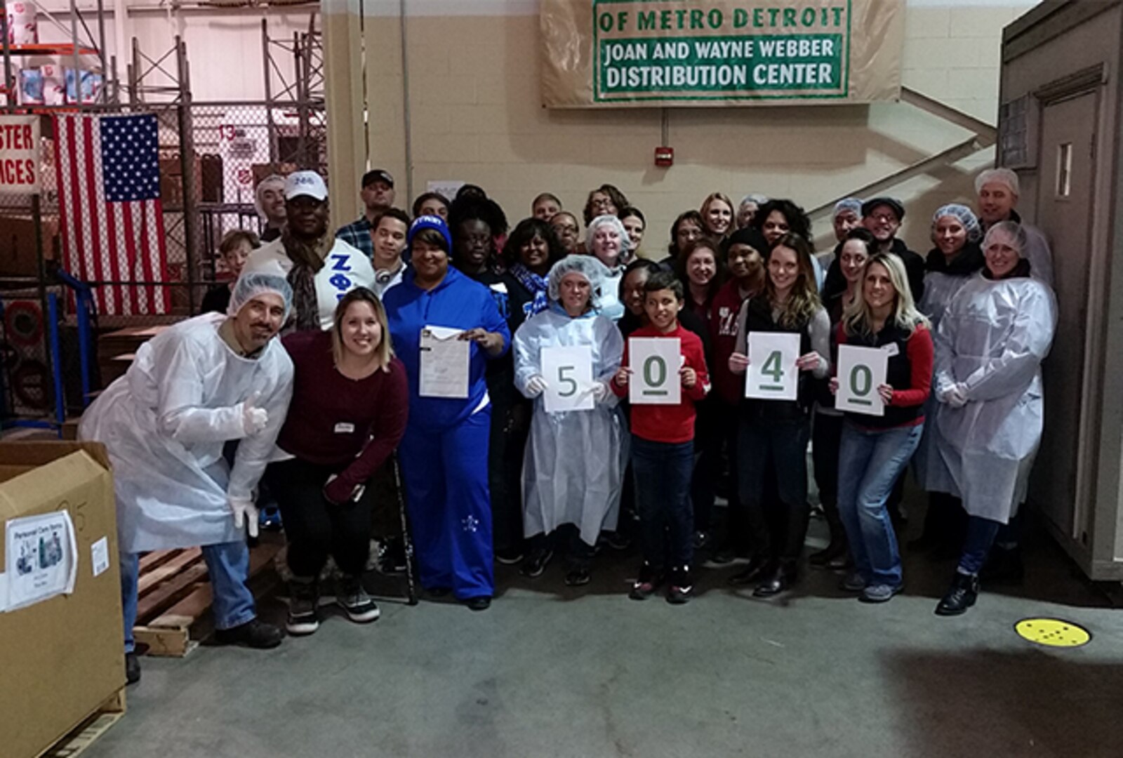 DLA Land Warren volunteers at Gleaners Food Bank