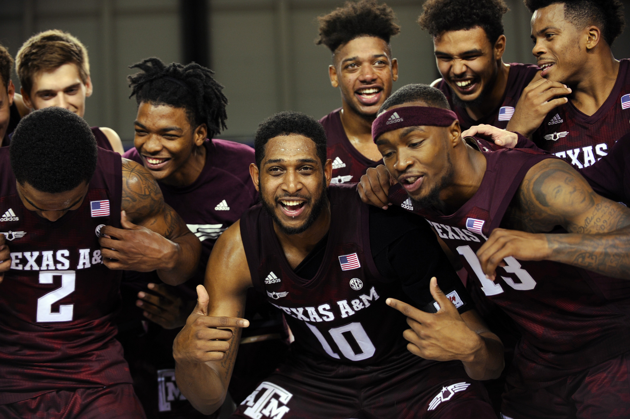Aggies Rout Mountaineers 88 65 In Armed Forces Classic