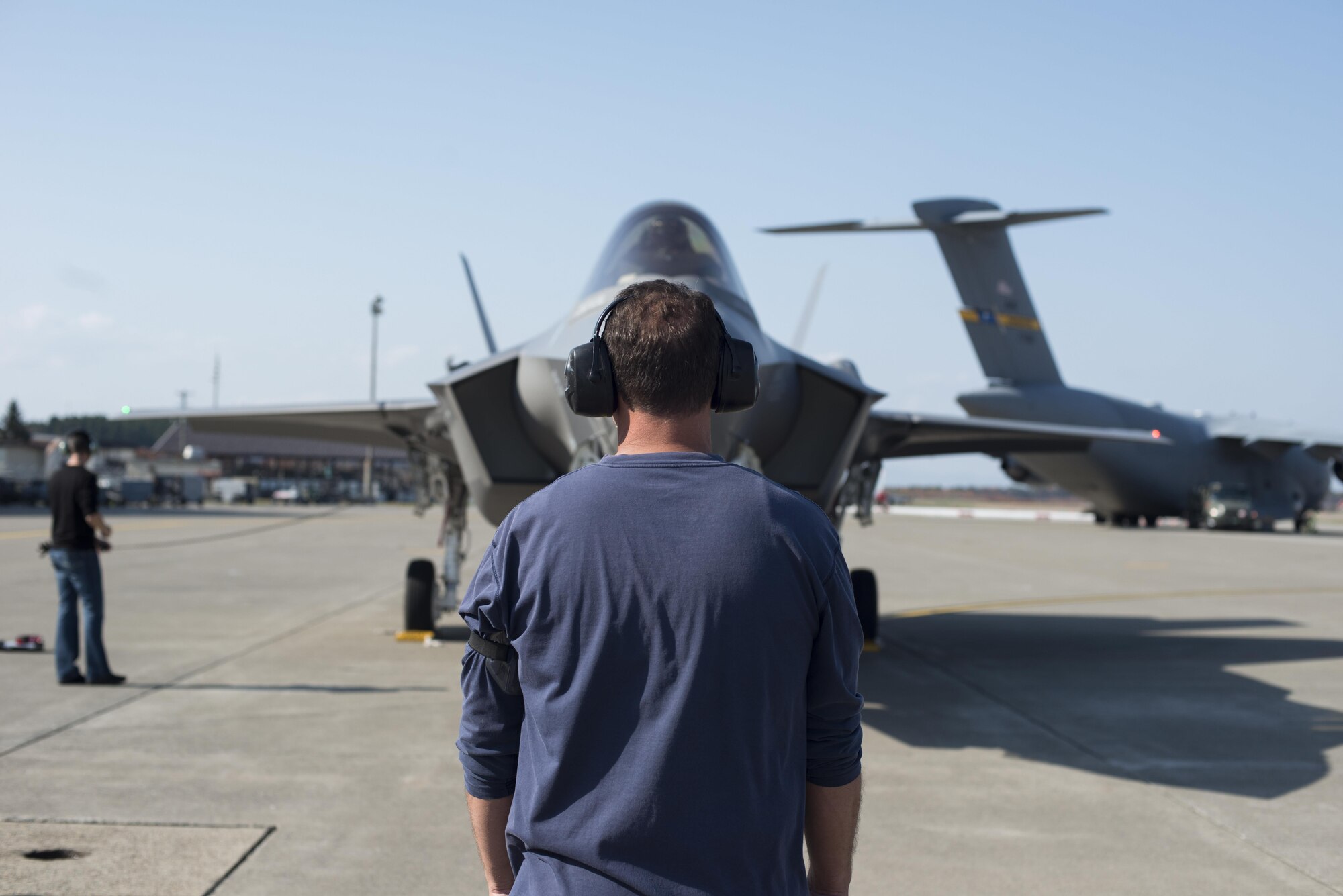 Guiding an F-35A