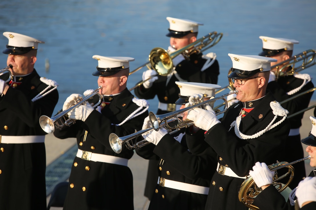 On Nov. 10, 2017, the U.S. Marine Band and the Ceremonial Escort from Marine Barracks Washington participated in a wreath-laying ceremony in honor of the Marine Corps' 242nd birthday at the National World War II Memorial in Washington, D.C. (U.S. Marine Corps photo by Master Sgt. Amanda Simmons/released)