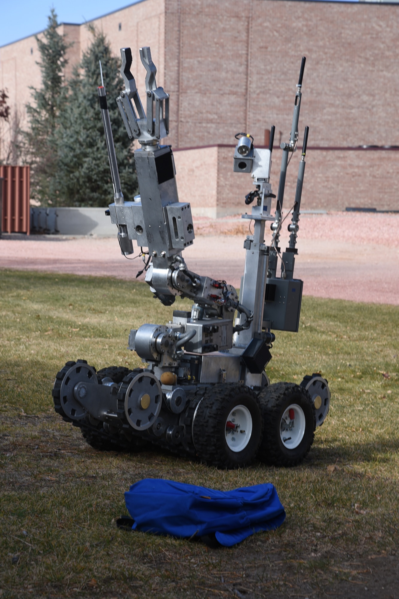 A 21st Civil Engineer EOD robot detects a backpack for explosives during a Condor Crest exercise at Peterson Air Force Base, Colorado, Nov. 9, 2017. EOD are trained to detect, disarm, detonate and dispose explosive threats all over the world. (U.S. Air Force photo by Robb Lingley)