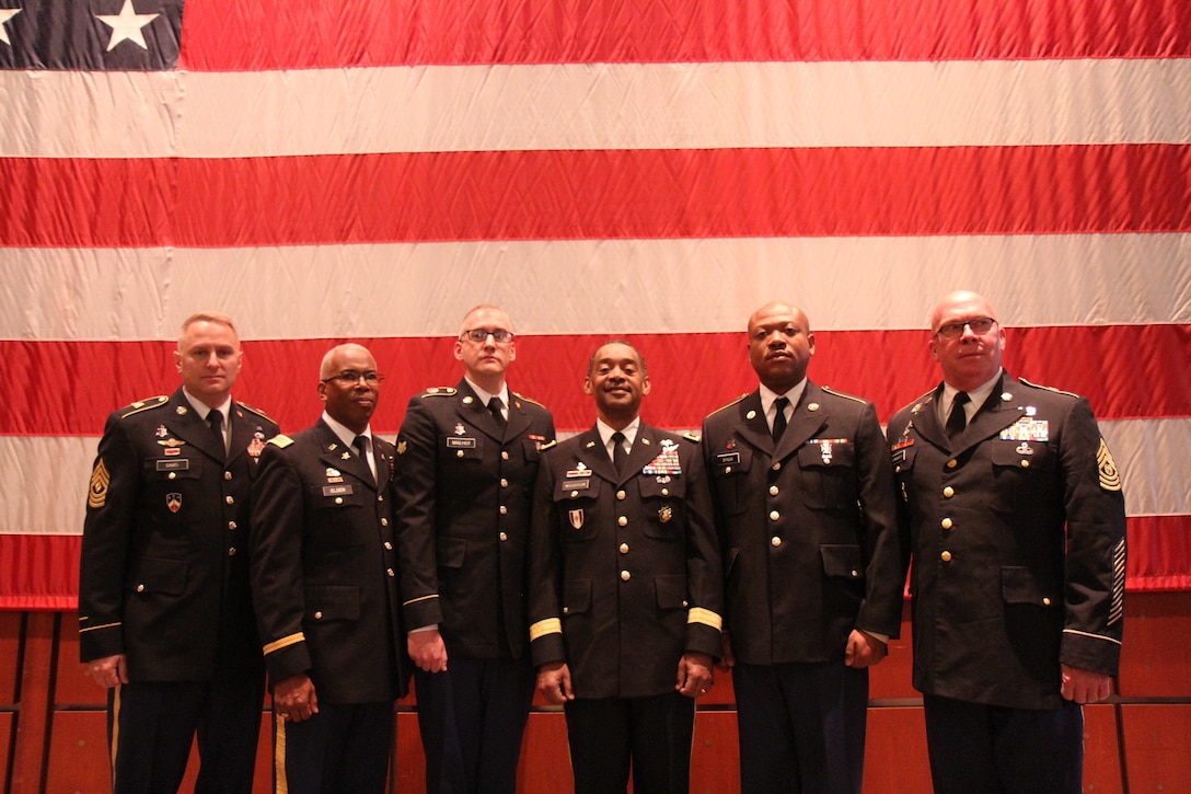 Three 3d MCDS Soldiers graduate from GE Military Externship