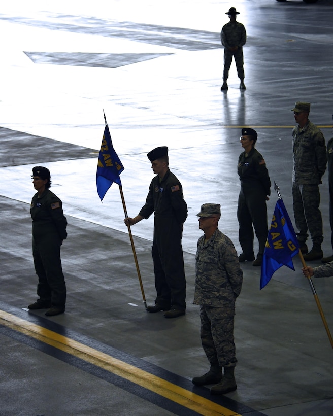 Command changes at Illinois unit