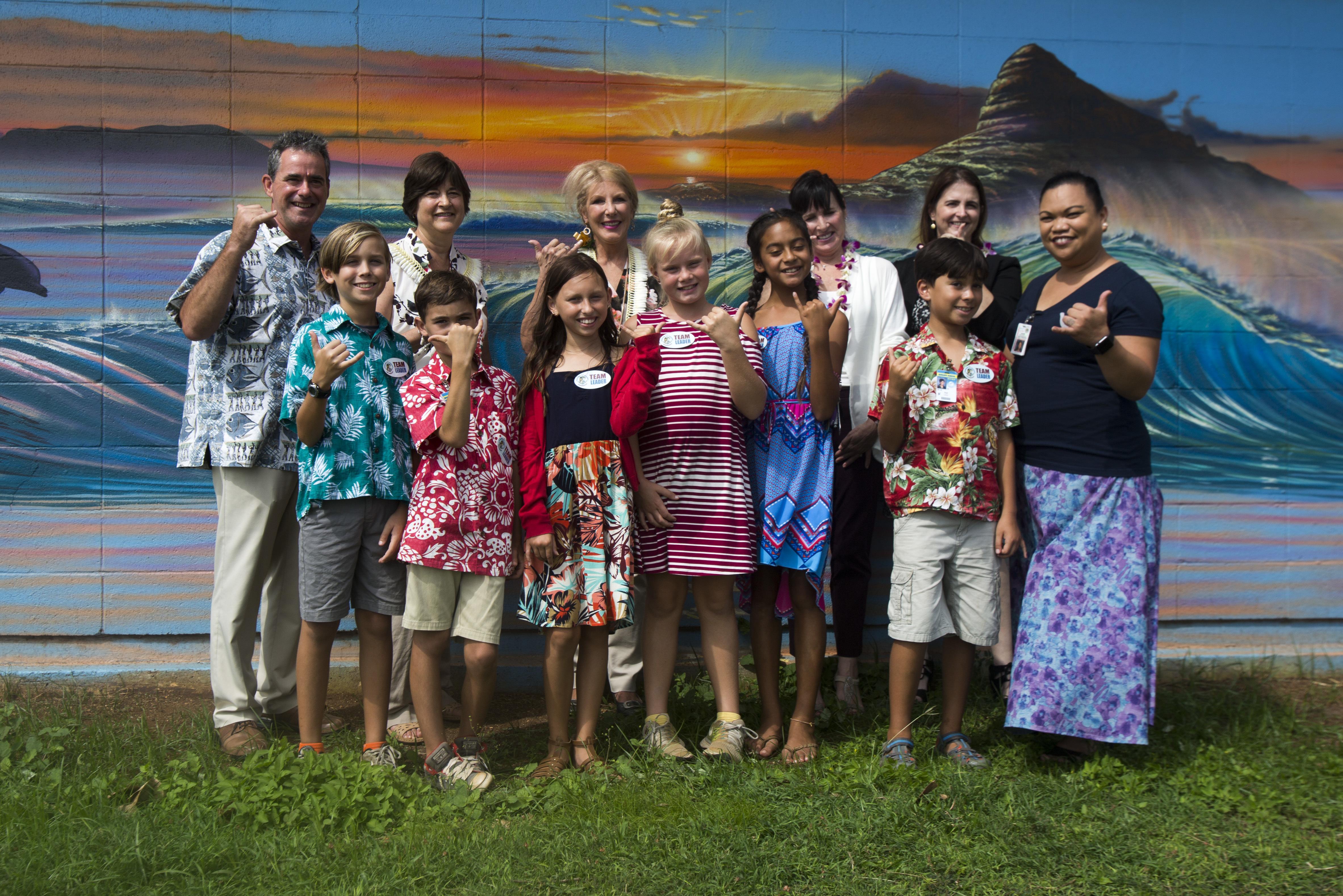 ACMC tours Oahu installations, visits MCBH > Marine Corps Base Hawaii > News Article Display