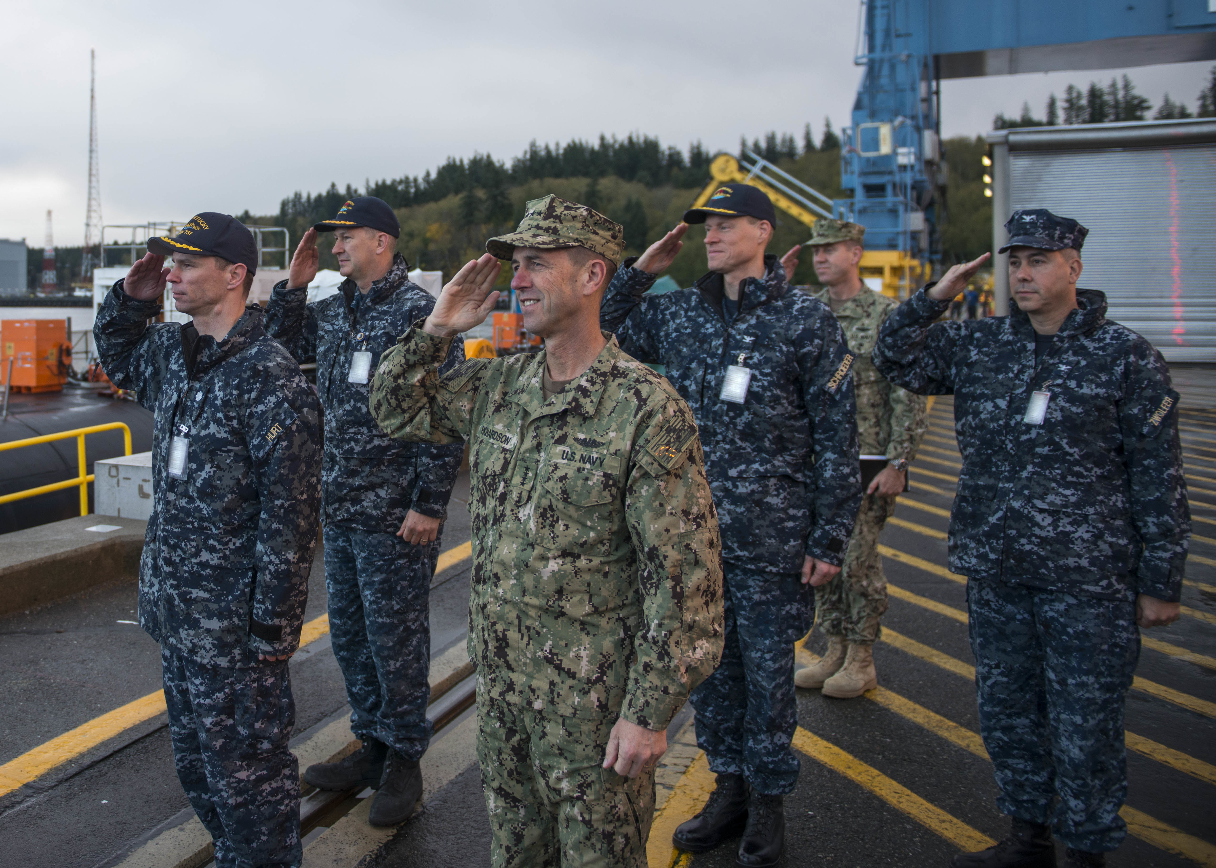 CNO Visits Naval Base KitsapBangor and USS Kentucky (SSBN 737) > United States Navy > News Stories