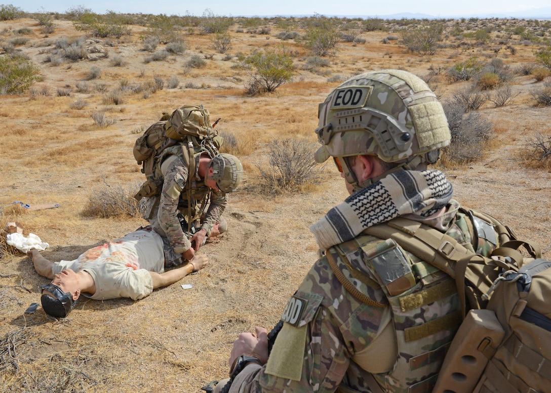Edwards EOD hosts realistic training for fellow bomb squad members