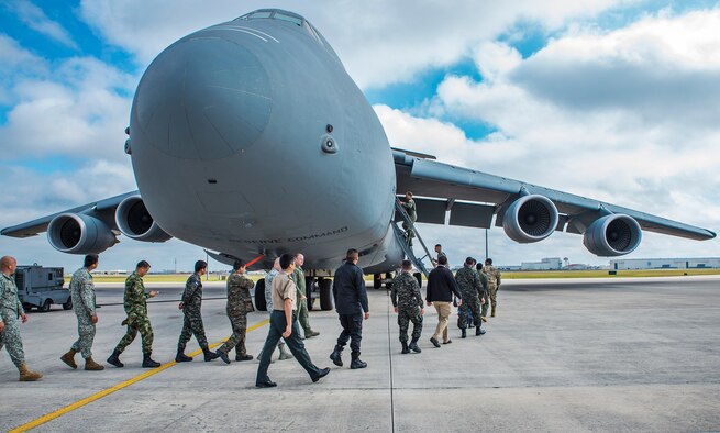 The students also visited the 433rd MXS strucutral and sheet metals shop before touring a C-5M Super Galaxy aircraft. (U.S. Air Force photo by Benjamin Faske)