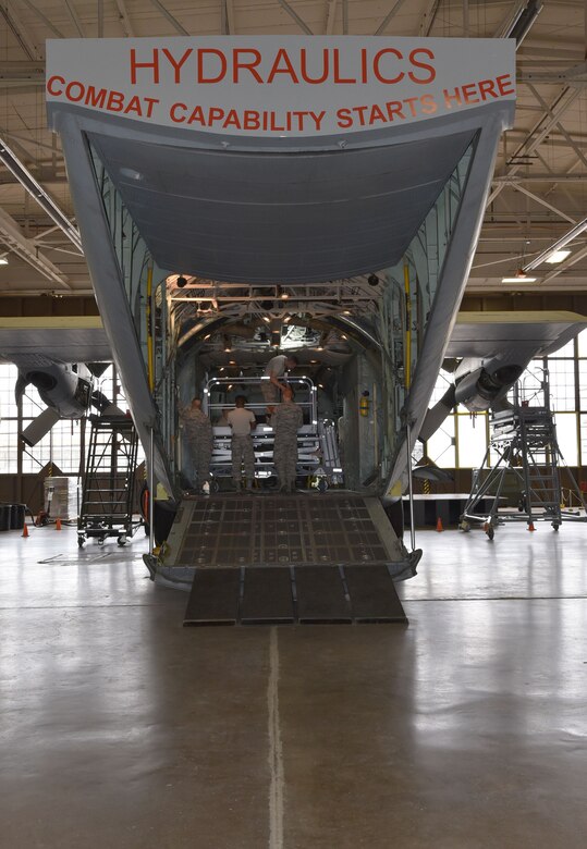 Revamped course takes learning hydraulics to new level > Sheppard Air