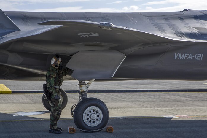 VMFA-121 trains to fuel airpower in contaminated environments