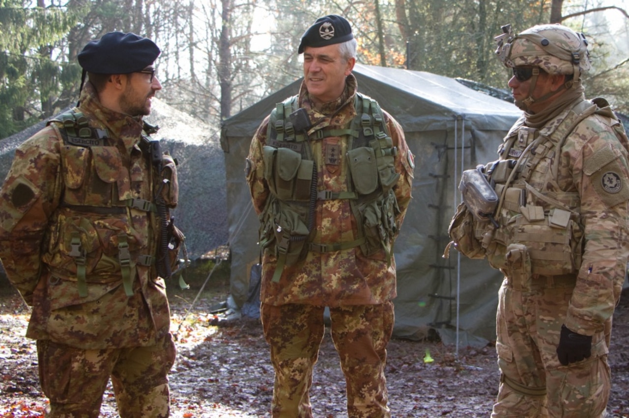 U.S. soldiers from Field Artillery Squadron, 2nd Cavalry Regiment and the Italian army train together during the Allied Spirit VII exercise at the 7th Army Training Command's Hohenfels Training Area, Germany.