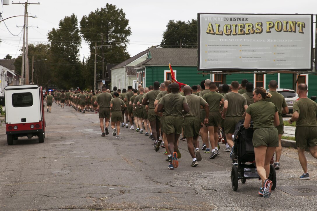 Marines from multiple units with Marine Forces Reserve, at Marine Corps Support Facility New Orleans, participate in a 3-mile motivational run in New Orleans, Nov. 9, 2017.