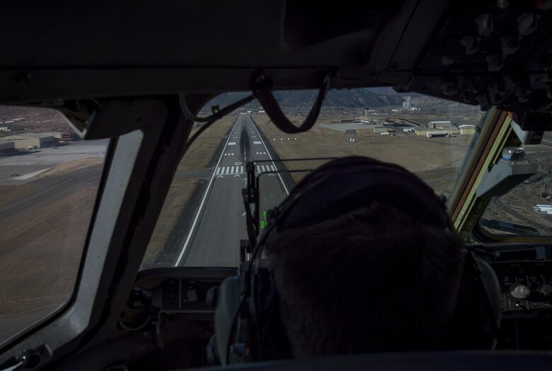 U.S. Air Force Capt. Eric Miller, an instructor pilot with the 97th Training Squadron, lands a C-17 Globemaster III on a runway in Colorado during the Altus Quarterly Exercise (ALTEX), Nov. 16, 2017 at Altus Air Force Base, Okla.