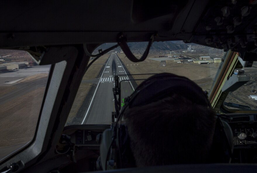 U.S. Air Force Capt. Eric Miller, an instructor pilot with the 97th Training Squadron, lands a C-17 Globemaster III on a runway in Colorado during the Altus Quarterly Exercise (ALTEX), Nov. 16, 2017 at Altus Air Force Base, Okla.