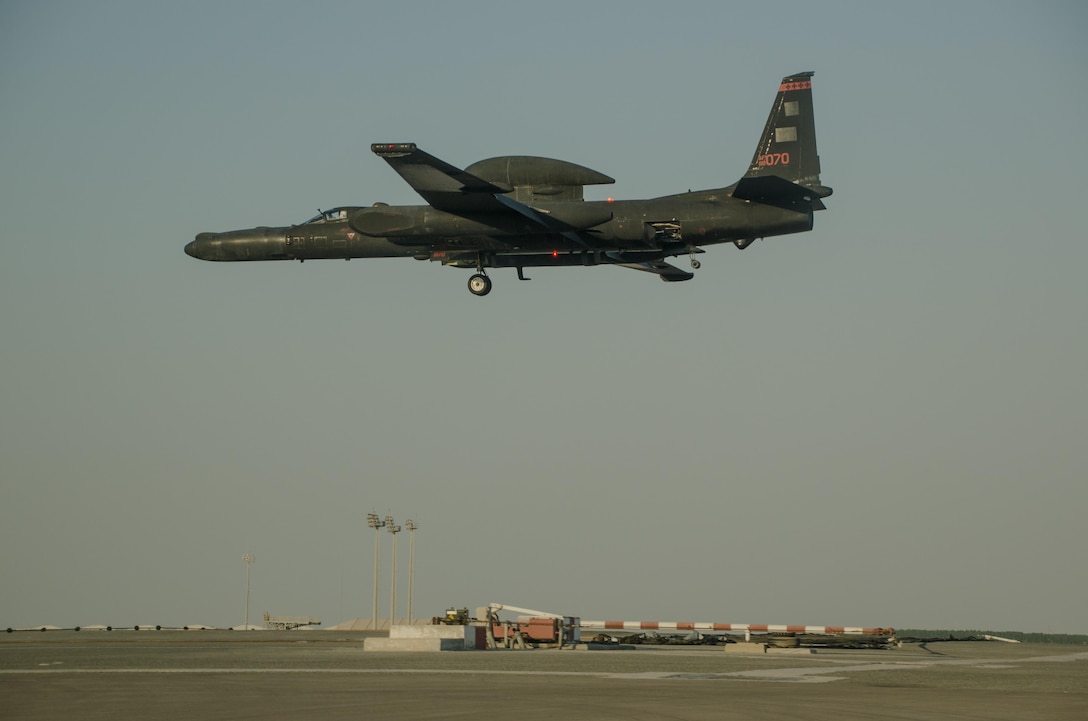 A U-2 Dragon Lady pilot prepares to land on the runway at Al Dhafra Air Base, United Arab Emirates, Nov. 16, 2017. The U-2's are based at the 9th Reconnaissance Wing, Beale Air Force Base, California, but are rotated to operational detachments worldwide. (U.S. Air National Guard photo by Staff Sgt. Colton Elliott)