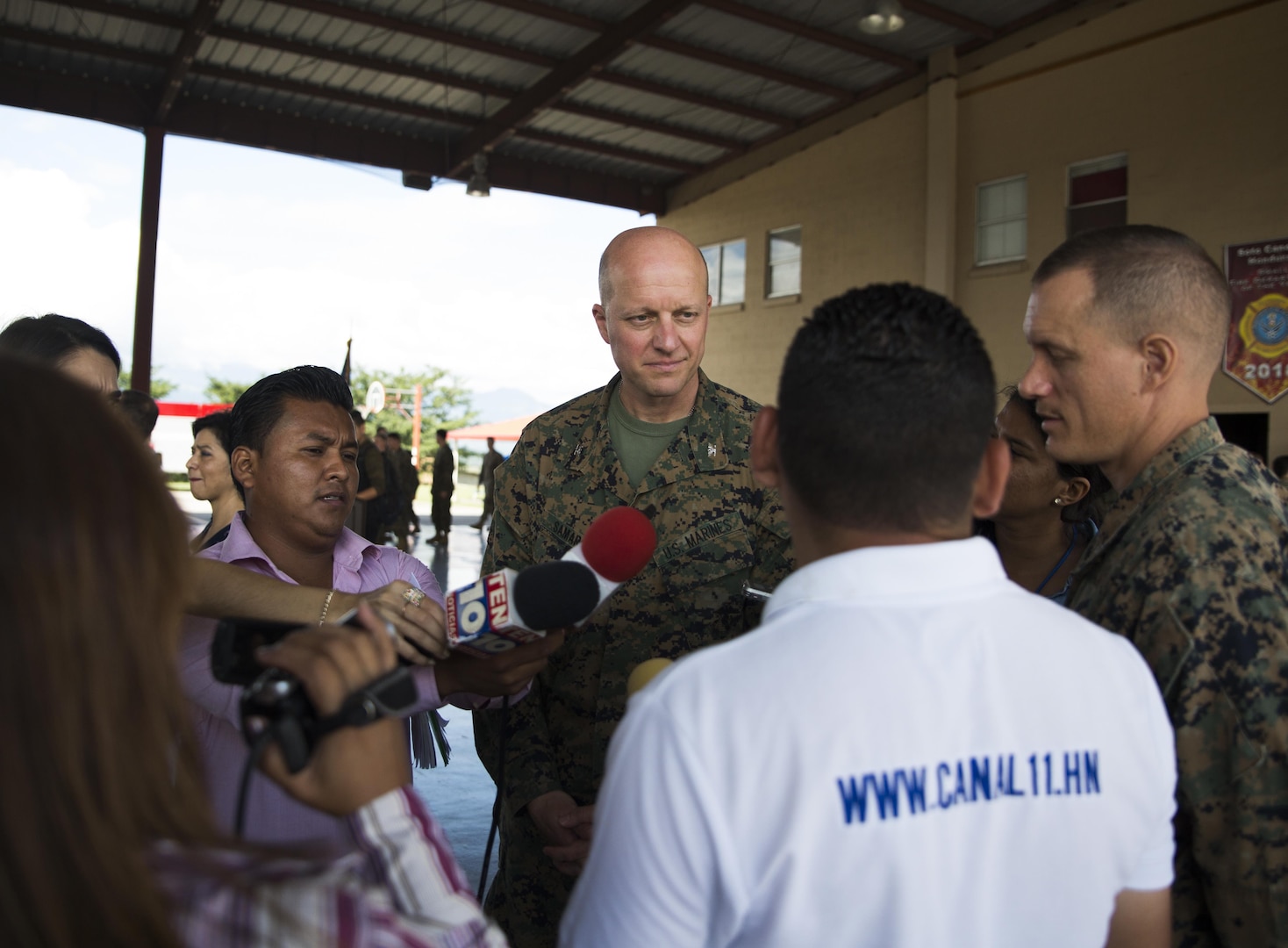 U.S. Col. Michael V. Samarov, the commander of Special Purpose Marine Air-Ground Task Force - Southern Command, answers questions from Honduran press members after a closing ceremony at Soto Cano Air Base, Honduras, Nov. 8, 2017. The unit held a closing ceremony to wrap up their six-month deployment to Central America and to thank interagency and international partners for their support. The Marines and sailors of SPMAGTF-SC have completed a successful deployment in Central America and are scheduled to return to the United States in mid-November 2017.