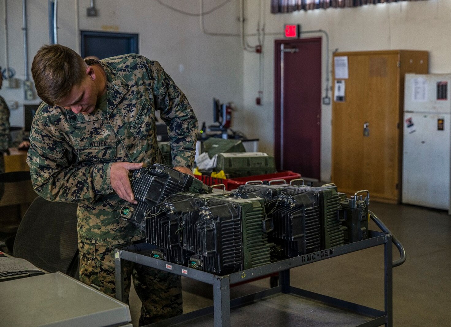 Expeditionary Warfare School Participates in MLG Day