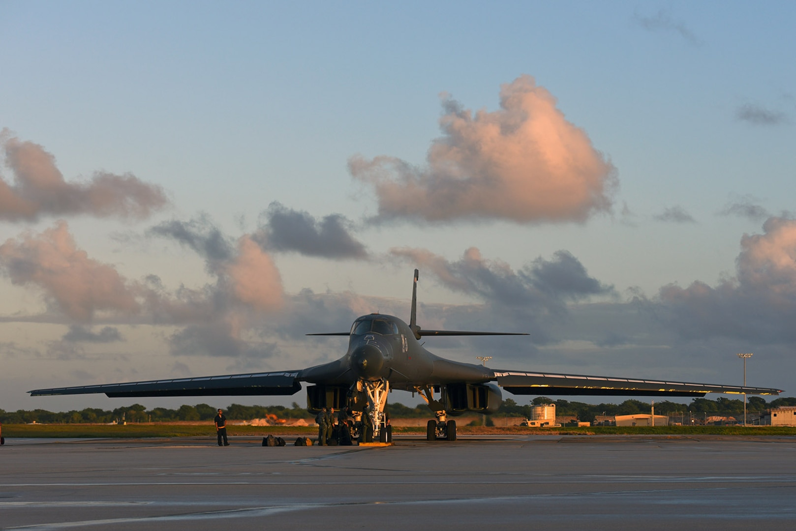 U.S. bombers conduct bilateral training with Royal Australian Air Force in conjunction with Lightning Focus exercise