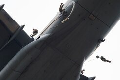 Paratroopers assigned to the 4th Infantry Brigade Combat Team (Airborne), 25th Infantry Division, U.S. Army Alaska, jump from a C-17 Globemaster III out of Joint Base Charleston, while conducting airborne training over Malemute drop zone, Joint Base Elmendorf-Richardson, Alaska, Aug. 24, 2017.