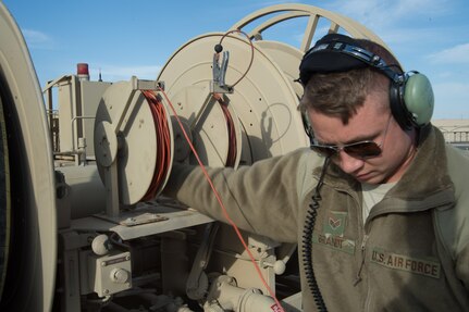 The 5th EAMS is responsible for the aerial port of debarkation and maintains staged C-17 aircraft, as well as providing en route maintenance and support for transient C-17 and C-5 aircraft flying in and out of Iraq, Afghanistan and Southwest Asia.