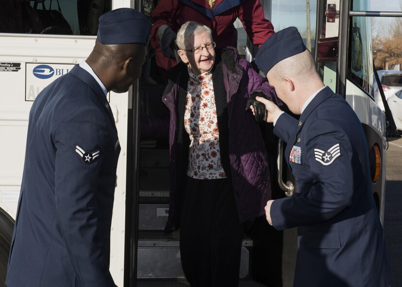 Minot AFB hosts annual Thanksgiving Day of Love