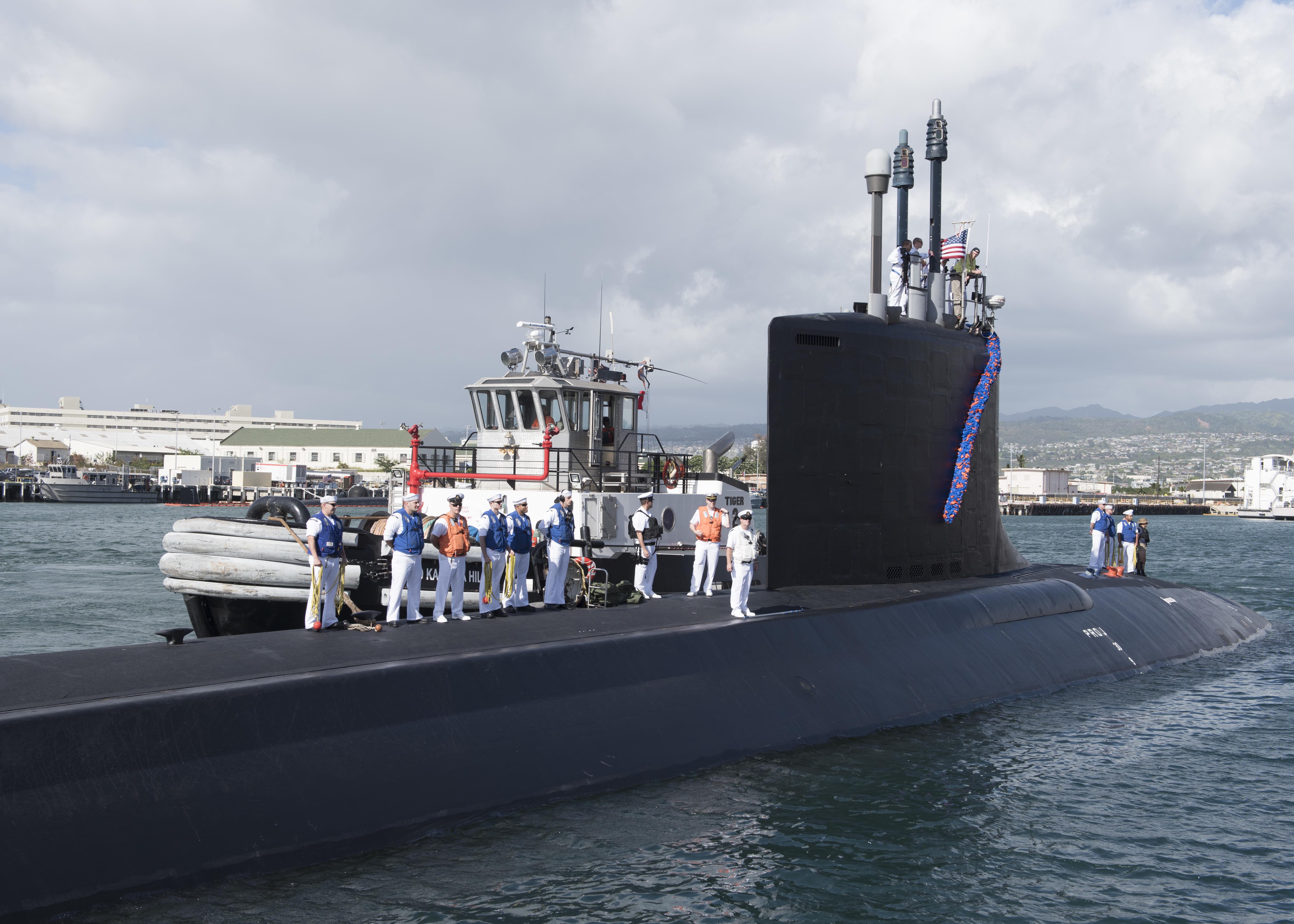 USS ILLINOIS チャレンジ USS Illinois Arrives in Pearl Harbor in Time for Thanksgiving