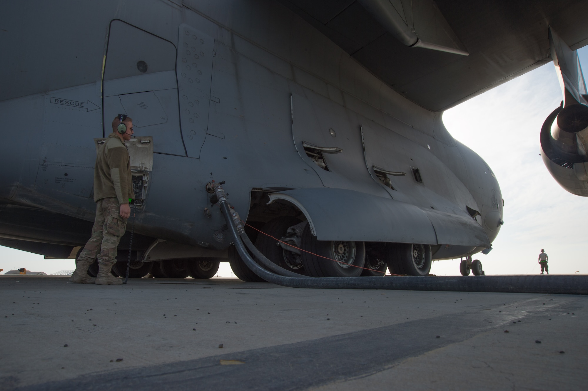 The 5th EAMS is responsible for the aerial port of debarkation and maintains staged C-17 aircraft, as well as providing en route maintenance and support for transient C-17 and C-5 aircraft flying in and out of Iraq, Afghanistan and Southwest Asia.
